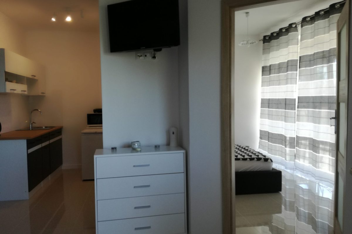 Apartament E (4+2) „Szachownica” bty