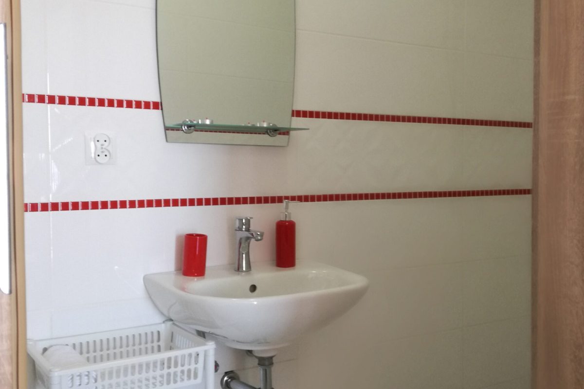 Apartament C (2+2) „Czerwone Serduszko” bty